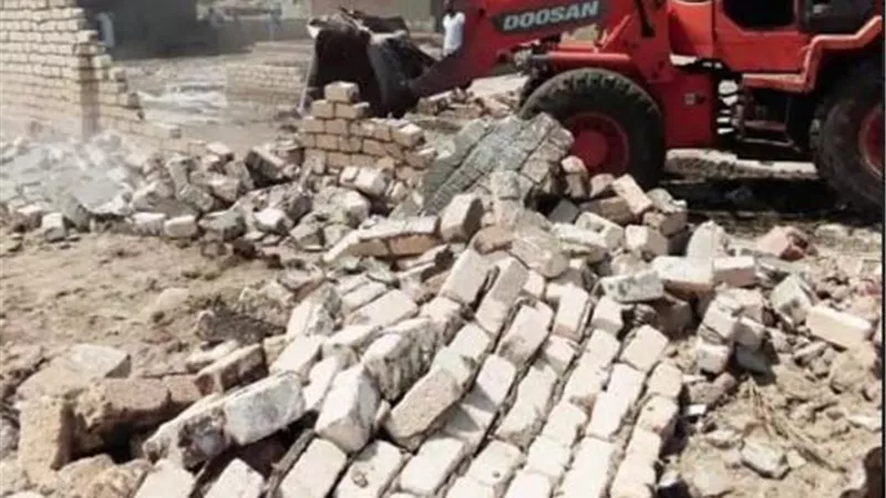 تنفيذ ازالة ١٢حالة تعدي على أملاك الدولة بقرى بربحري ببلطيم