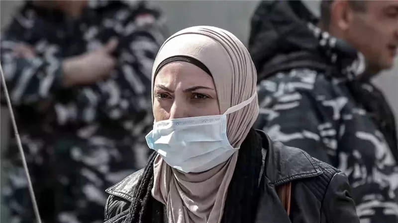 ارتفاع إجمالي إصابات كورونا في إيران إلى نحو 385 ألفا