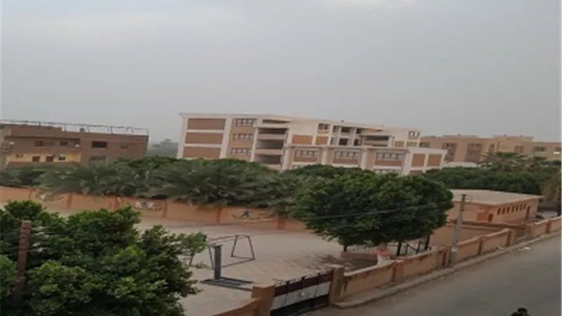 عاصفة ترابية بالأقصر وحذر شديد بالطرق السريعة والمجرى الملاحى للنيل