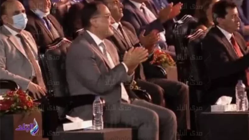 يتقدمهم رئيس الوزراء .. ١٧ وزيرًا يشهدون مراسم قرعة اليد بالأهرامات