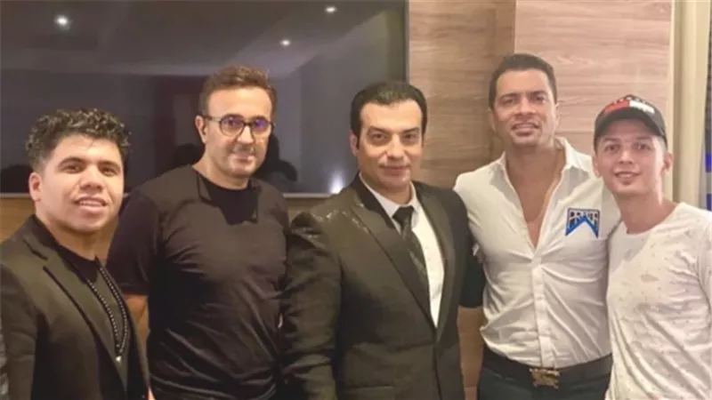 شاهد.. شاكوش برفقة صابر الرباعي وإيهاب توفيق من حفل تونس