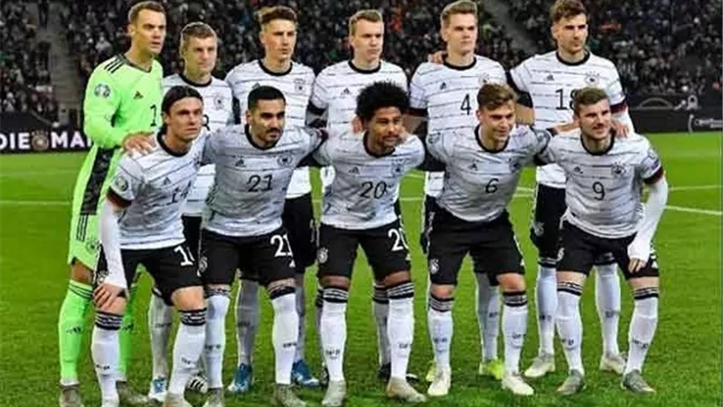 مواعيد مباريات اليوم الاحد والقنوات الناقلة