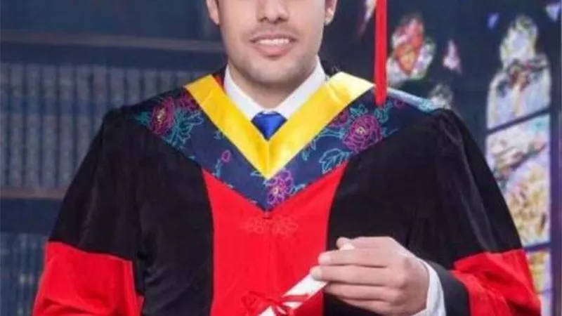 مجلس المنح الصينية يمنح جائزة الطالب المميز ٢٠١٩ لباحث بجامعة بنها