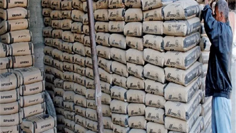 اتحاد الصناعات يطالب بإنقاذ صناعة الاسمنت