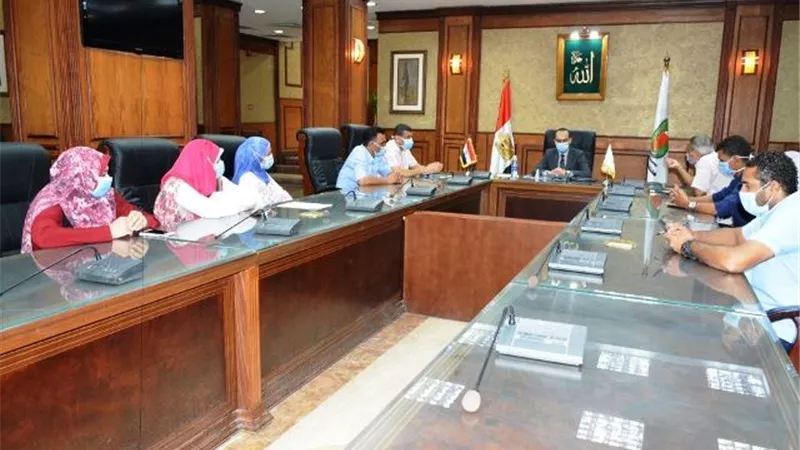 نائب محافظ سوهاج يرأس اجتماع وحدة عمل منظومة ميكنة إدارة أصول وأملاك الدولة..صور