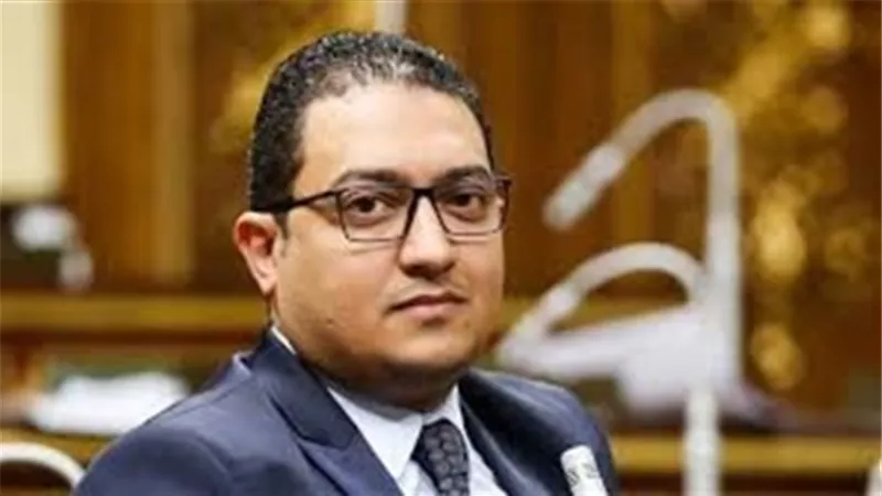 جون طلعت يطالب بخدمة جيدة مقابل رسوم النظافة