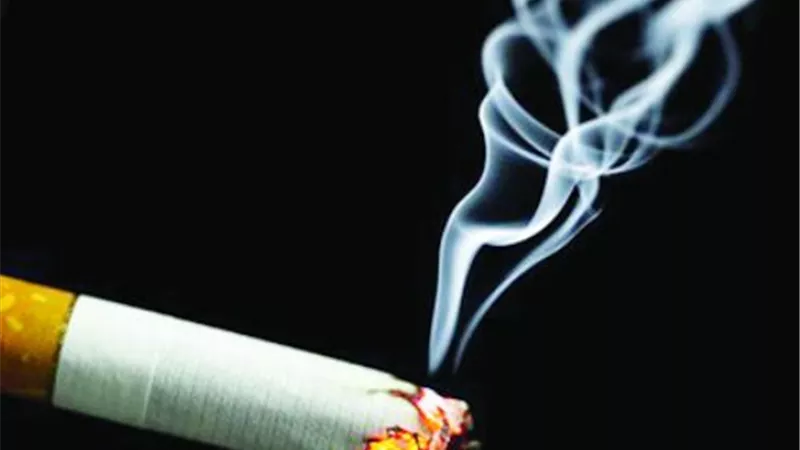 دراسات: جميع أشكال التدخين قد تزيد من مخاطر كورونا