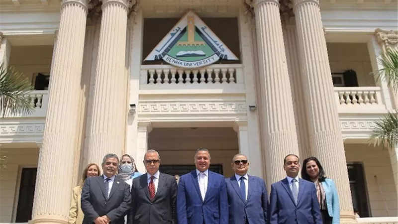 رئيس جامعة بنها يستقبل أمين المجلس الأعلي للجامعات
