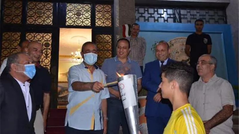 محافظ الإسماعيلية يطلق شعلة أولمبياد الطفل المصرى 2020 .صور