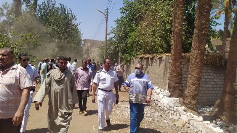 محافظ أسيوط: حملات إزالة جميع التعديات ومخالفات البناء وتنفيذ 63 قرار إزالة