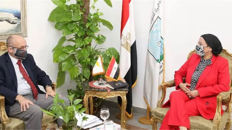 وزيرة البيئة: دعم مصر للمبادرة القبرصية لتغير المناخ وضرورة دمج التكيف بها