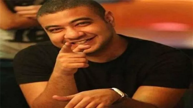 دايخ وعندي غثيان.. مؤلف 