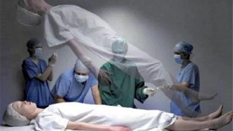 تعود من موتها إكلينيكياً لتروى رحلتها فى الجحيم