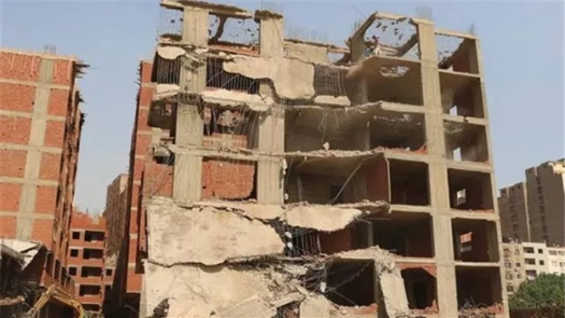 «مراعاة البعد الاجتماعى.. مهلة شهرين.. وقف قرارات الإزالة.. تخفيض الأسعار.. قروض ميسرة»..11 تيسيرًا قدمته الحكومة للمواطنين للتصالح بمخالفات البناء