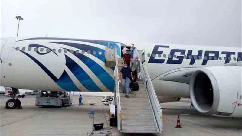 ننشر جدول ومواعيد رحلات الطيران بمطار القاهرة غدا الأربعاء