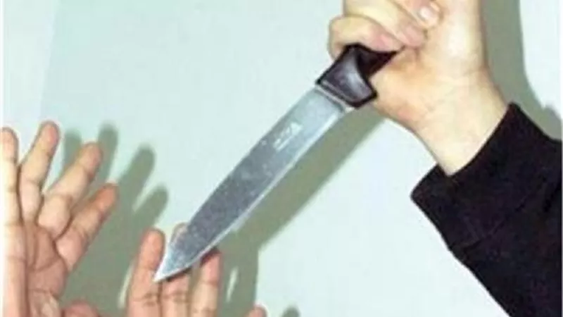 مريض نفسي يقتل طعنا والده بقنا