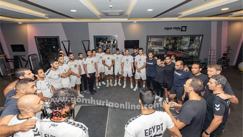 منتخب اليد يخوض مرانه الأول في معسكر الغردقة استعداد لبطولة العالم.. صور