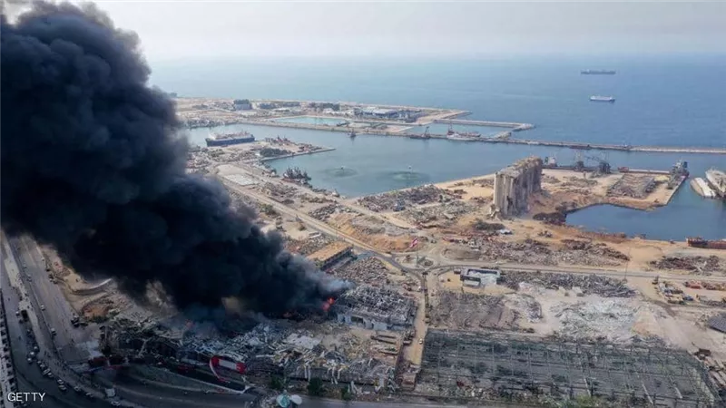 رئيس لبنان: حريق مرفأ بيروت اليوم قد يكون عملا تخريبيا مقصودا