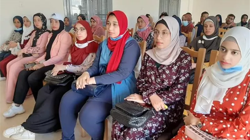 زراعة الوادى الجديد تنظم دورات صيفية لطلاب الجامعة بالمشروعات والمشاتل