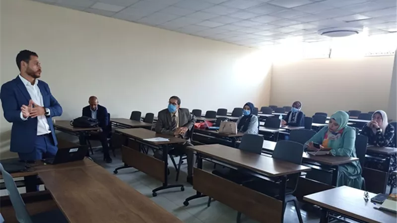 كلية الطب البشرى بجامعة بدر تنظم دورة تدريبية لأعضاء التدريس للتعرف على مزايا 