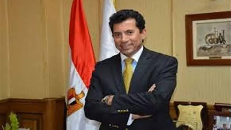 وزير الشباب يُشكل اللجنة العليا للرياضة النسائية