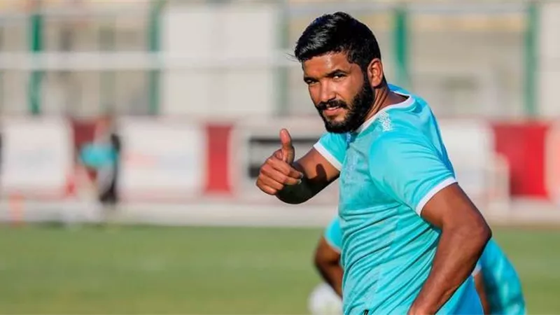 الأهلي يتابع موقف صالح جمعه بعد حادث الزمالك