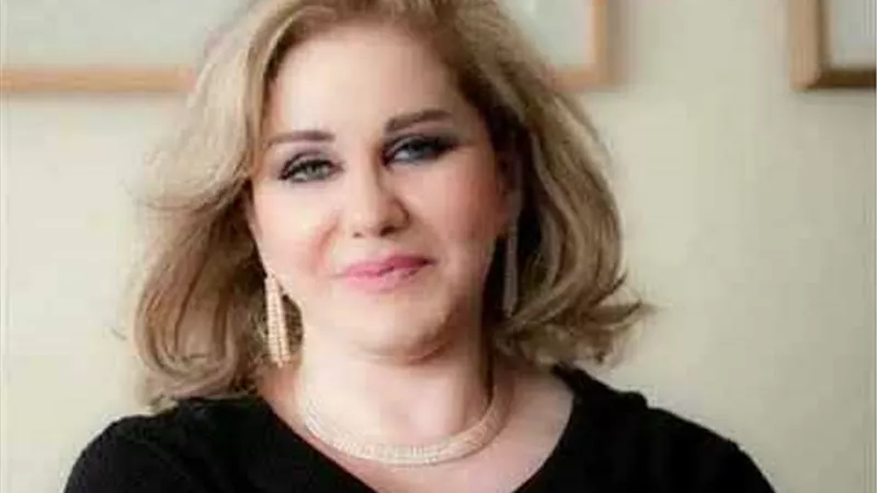 اخر تطورات الحالة الصحية للمطربة ميادة الحناوى بعد سقوطها من على المسرح