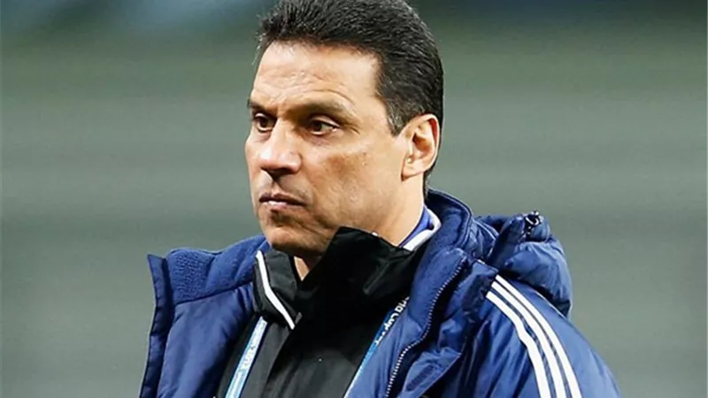 الجهاز الفنى لمنتخب مصر ينعى وفاة عزمى مجاهد