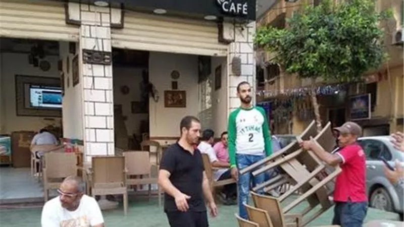 حملات يومية لمحاربة الاشغالات والتعديات بحى وسط الأسكندرية