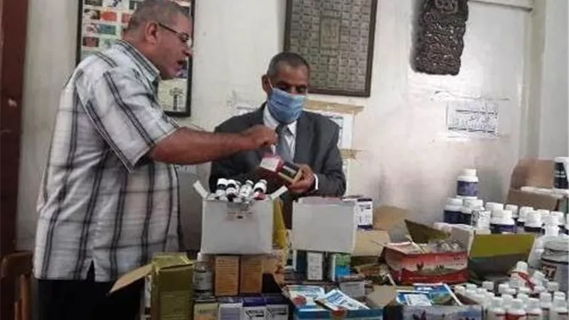 ضبط 844 عبوة دوائية بيطرية و5 آلاف جرعة تحصين دواجن منتهية الصلاحية بالشرقية