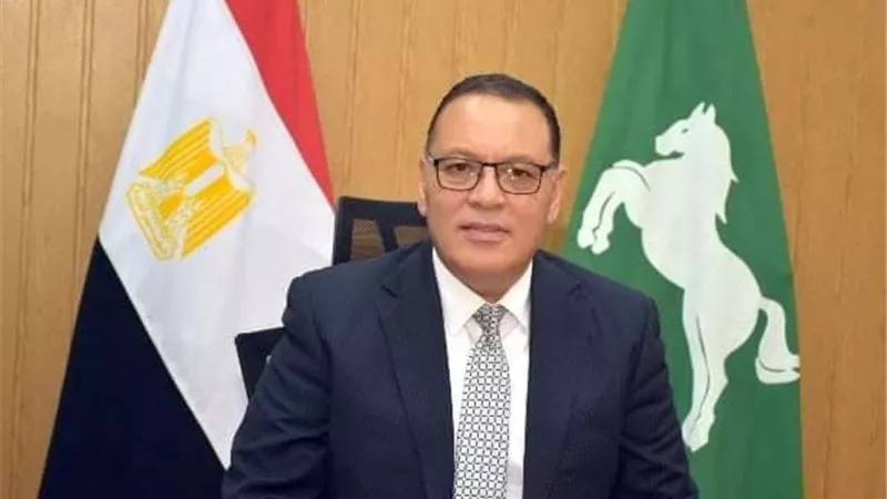 محافظ الشرقية يُشيد بمجهودات الوحدة العامة لحماية الطفل بالديوان العام
