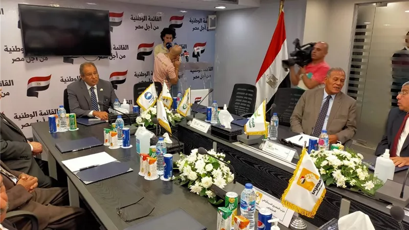 محمد أنور السادات: اختيار مرشحين على قدر المسئولية والتحديات أهم عوامل نجاح القائمة الوطنية