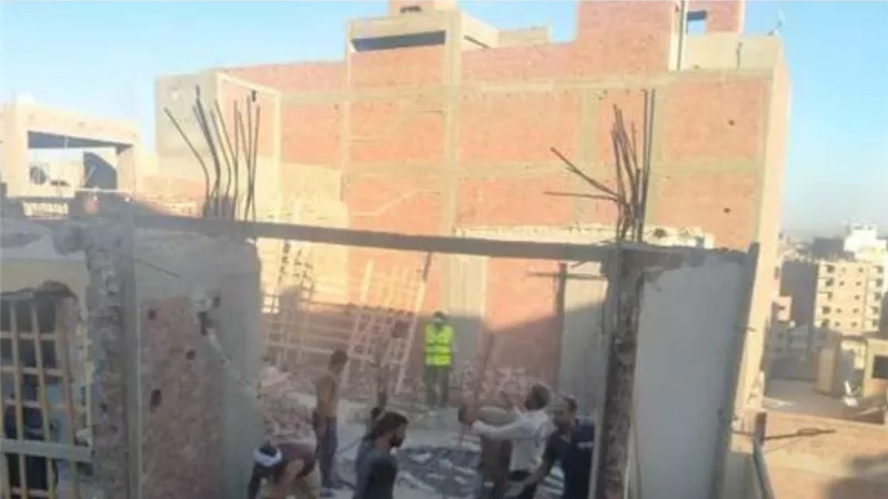 التنمية المحلية :تحويل اي مسئول او موظف او رئيس حي تورط في مخالفات بناء السنوات الماضية للتحقيق