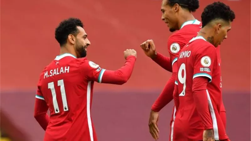 فان دايك لوسائل الإعلام: نحن نقدر محمد صلاح وانتم تشككون فى قدراته