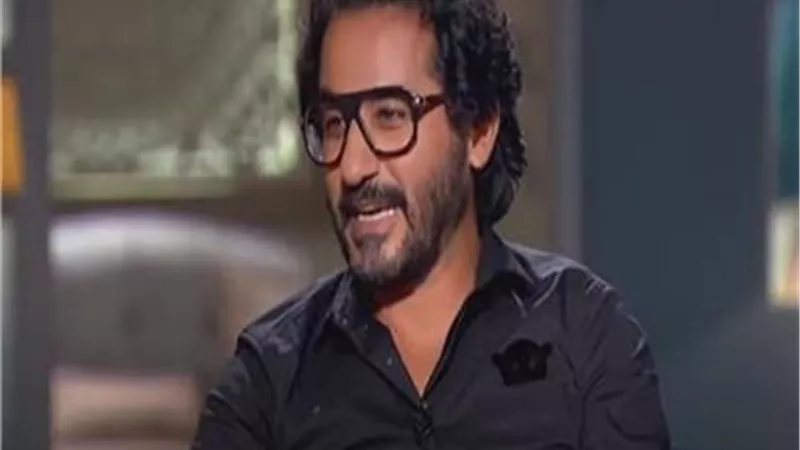 أحمد حلمي يروي قصة حبه مع منى زكي