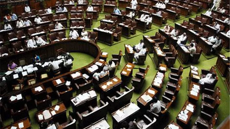 البرلمان الهندي يجتمع لأول مرة منذ 6 أشهر بسبب كورونا