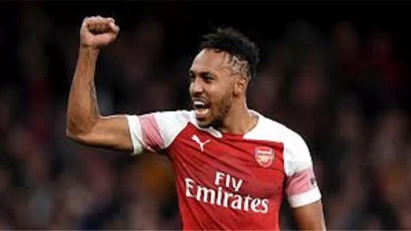 إيمريك أوباميانج يجدد عقده مع أرسنال لـ 2023