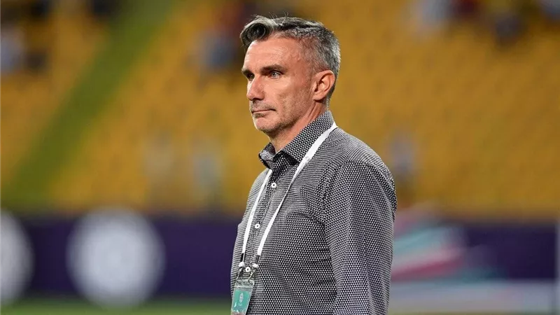 مفاجأة.. كارتيرون يفسخ تعاقده مع نادى الزمالك