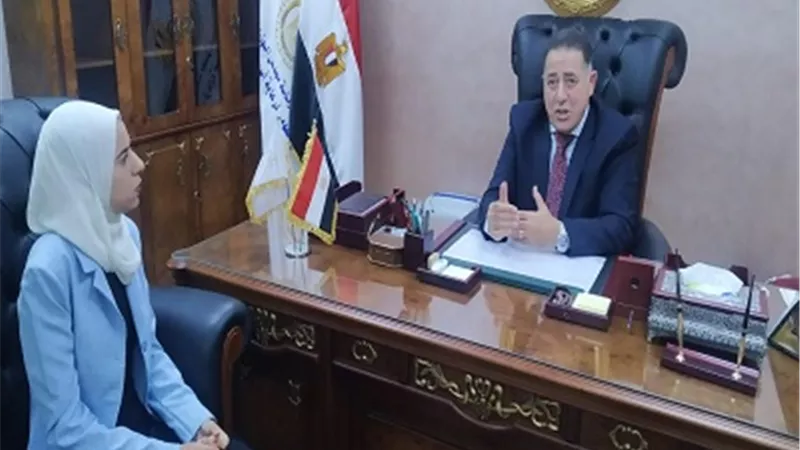الخطيب يحدث طفرة في تطوير المجلس القومي لرعاية أسر الشهداء والمصابين