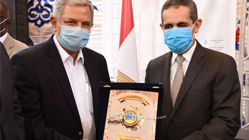 وفد الاتحاد الاوروبى يتفقد مشروع إعادة تأهيل محطة مياه المحلة القديمة