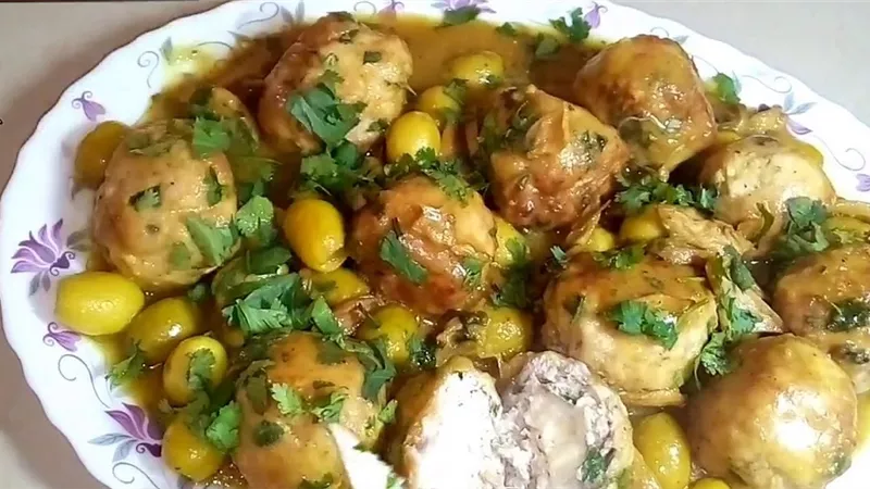 طاجين كرات الدجاج بالزيتون والماشروم خطير بالفيديو