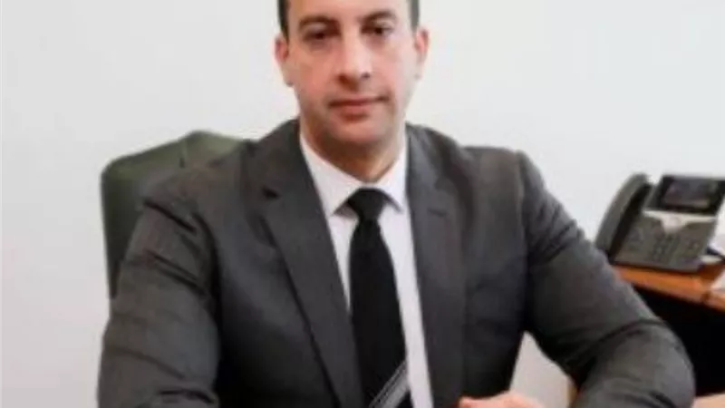 اتصالات البرلمان تشيد برئيس الجهاز القومى بعد إتاحة ترددات جديدة لشركات المحمول.. فيديو