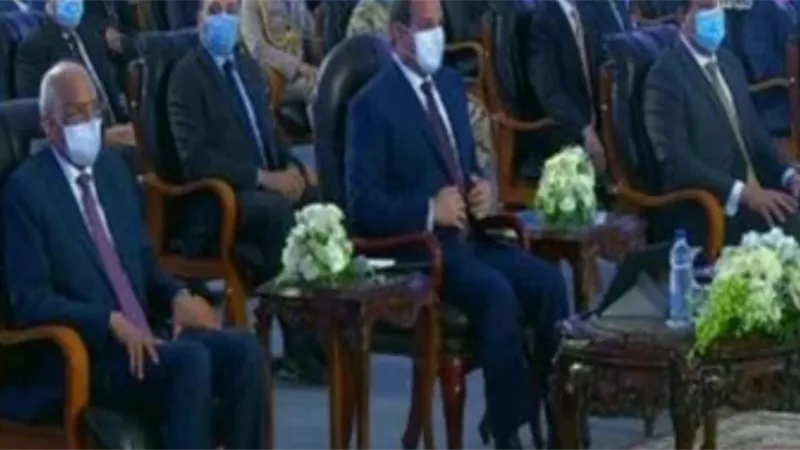 السيسي مسيرة عطاء يتصدر تويتر ومغردون : معاك وفي ضهرك يا ريس