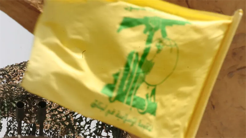 السفير الفرنسي في لبنان يلتقي مسؤولا من حزب الله