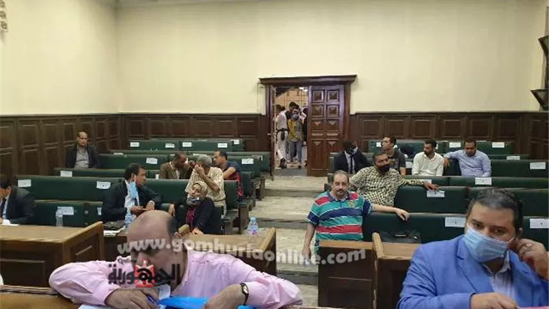مشاجرات وإقبال على الترشيح لنواب الإسكندرية.. 106مرشحا فى الساعات الأولى
