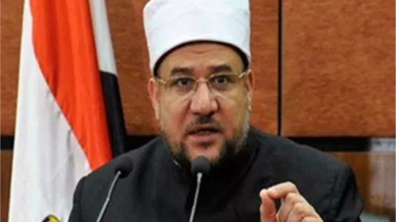 وزير الاوقاف يفتتح مسجدا ويؤدى صلاة وخطبة الجمعة وتوزيع لحوم صكوك الأضاحى غدا