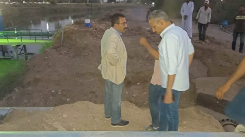 رئيس مياه قنا يتابع مشروع إنشاء محطة حجازة بحرى