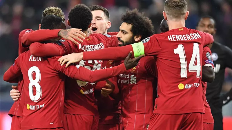 ليفربول يتحدى صفقات تشيلسي في قمة مبكرة بالدوري الإنجليزي