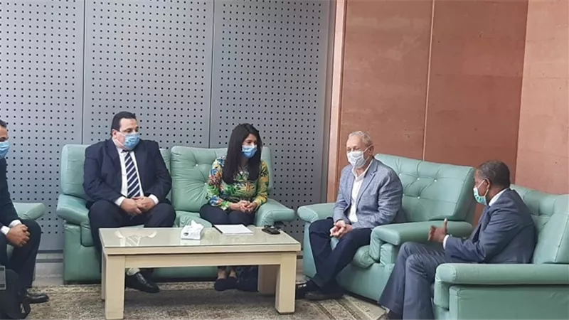 محافظ الأقصر يستقبل وزيرة التعاون الدولى