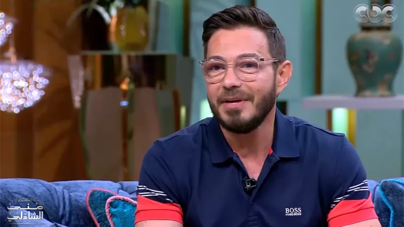 حكاية 9ستات فى منزل احمد زاهر